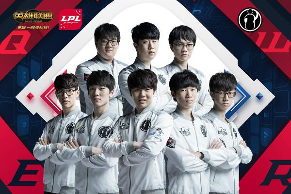 的球员显得 的球员显得