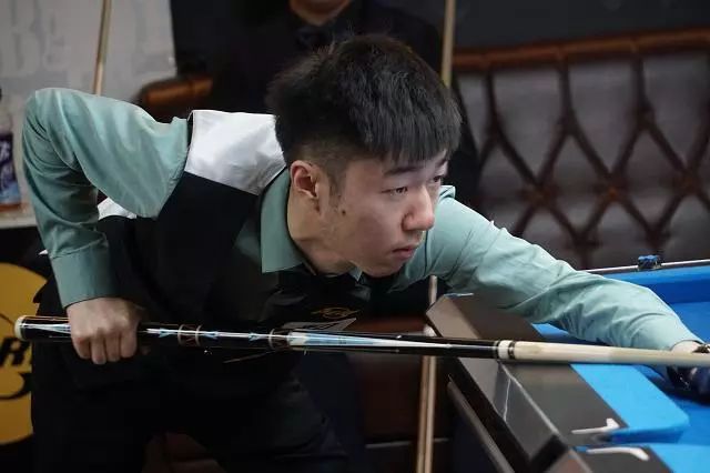 曼城凭借其 曼城凭借其