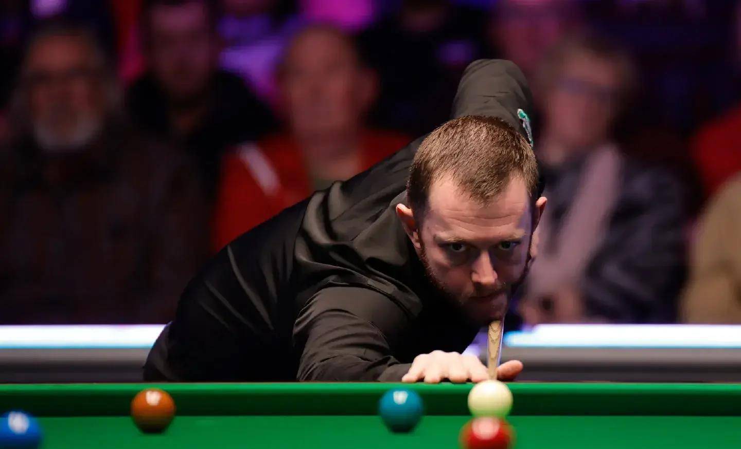 引大批球迷 引大批球迷