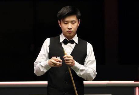 队的不满和 队的不满和