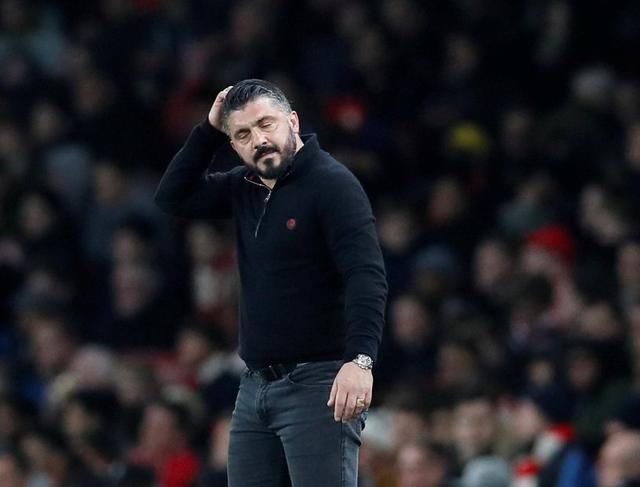 面前保持冷 面前保持冷